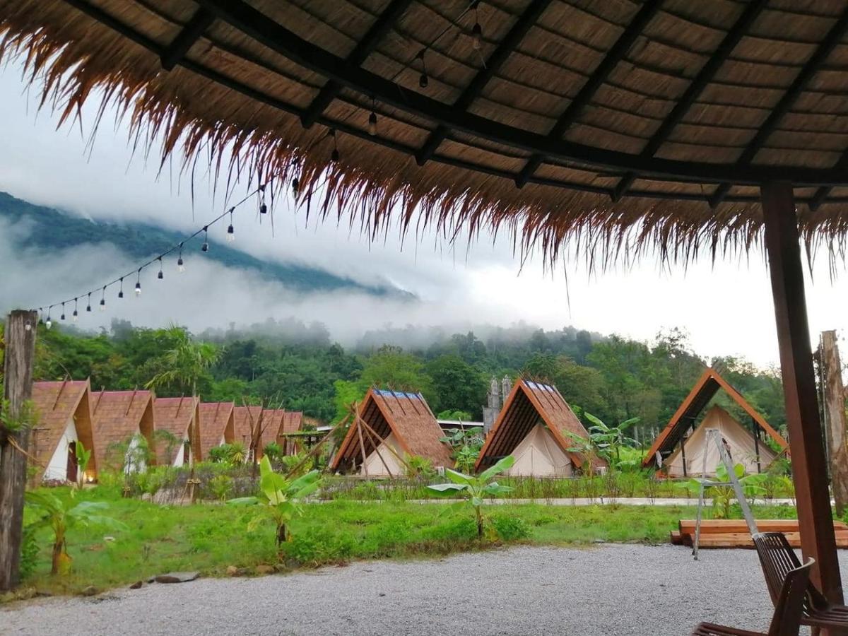 Vangvieng Angsavanh Resort Vang Vieng Esterno foto