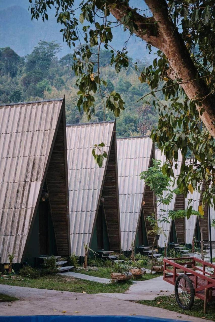 Vangvieng Angsavanh Resort Vang Vieng Esterno foto