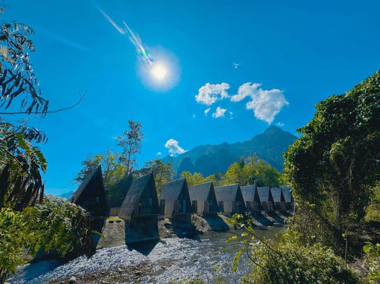 Vangvieng Angsavanh Resort Vang Vieng Esterno foto